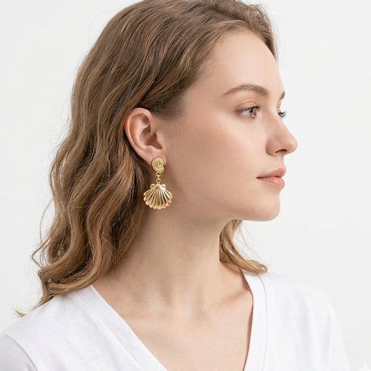 Shell Earring