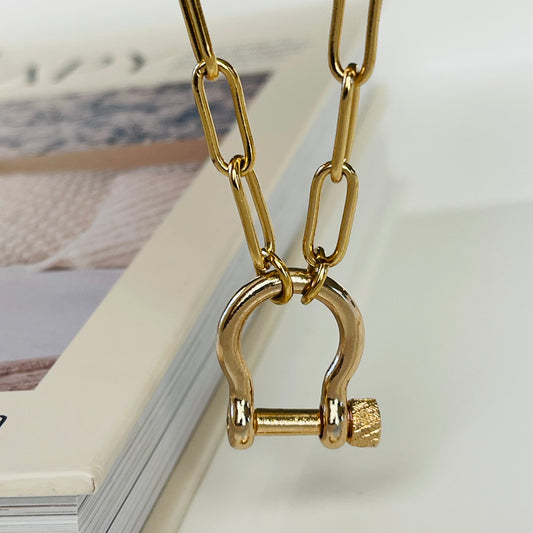 Magaly Necklace